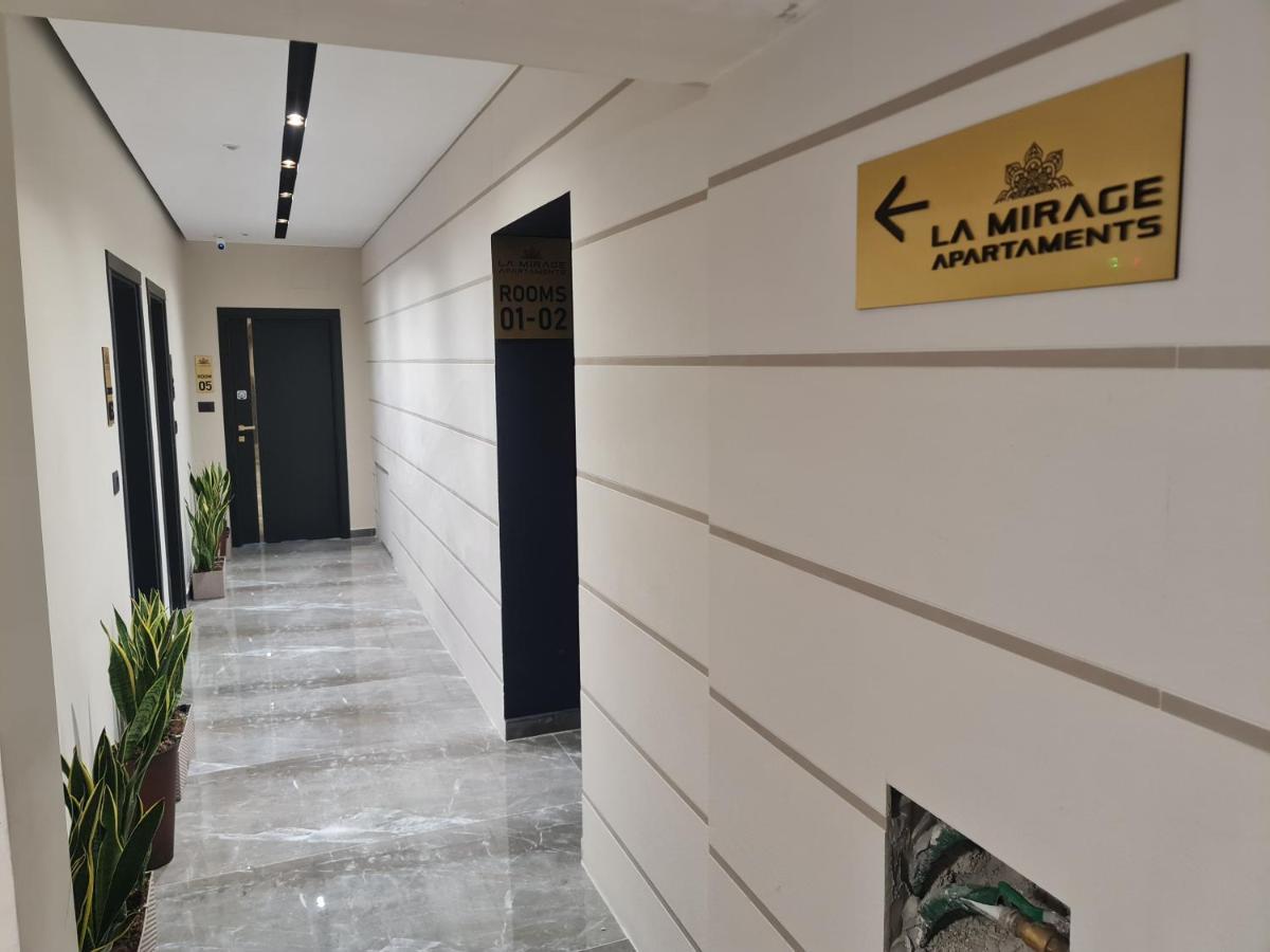 La Mirage Apartment 04 Tirana Exterior foto
